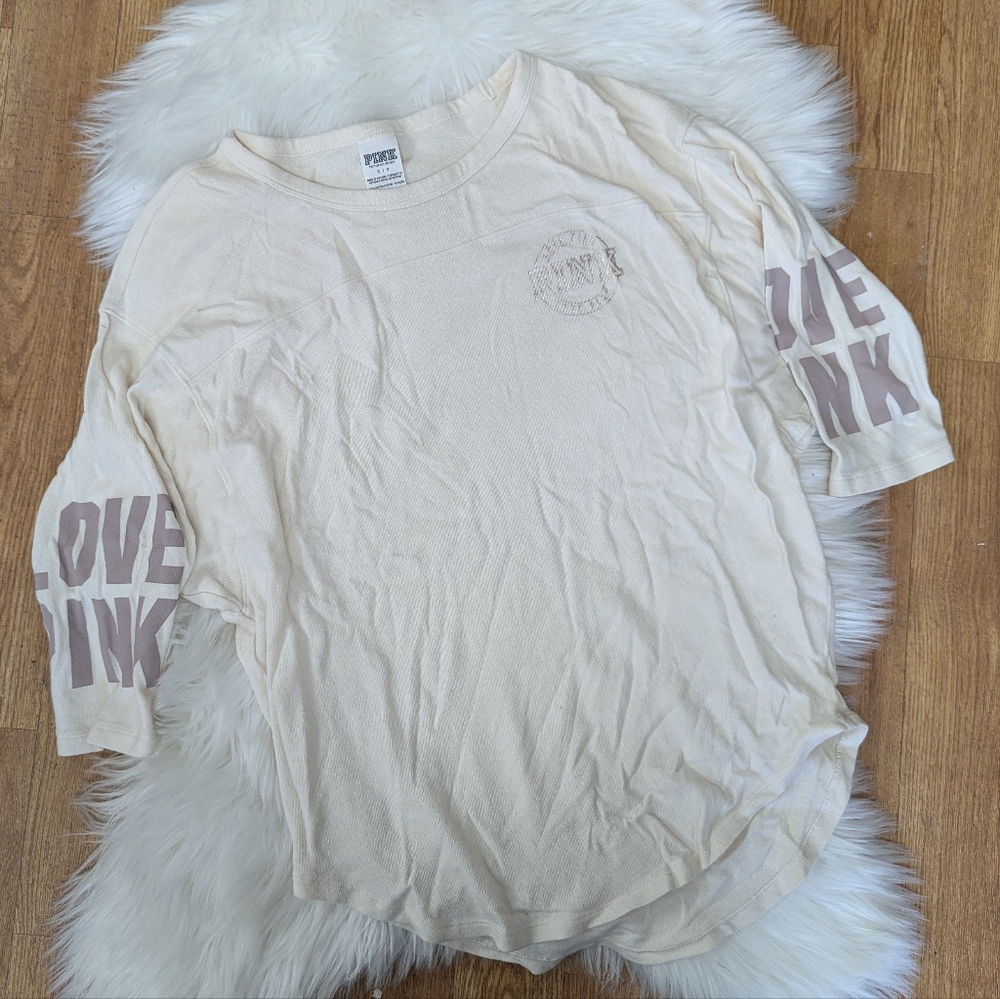 PINK Victoria's Secret Half Sleeve Jersey T-shirt Cream Gray Gold Print